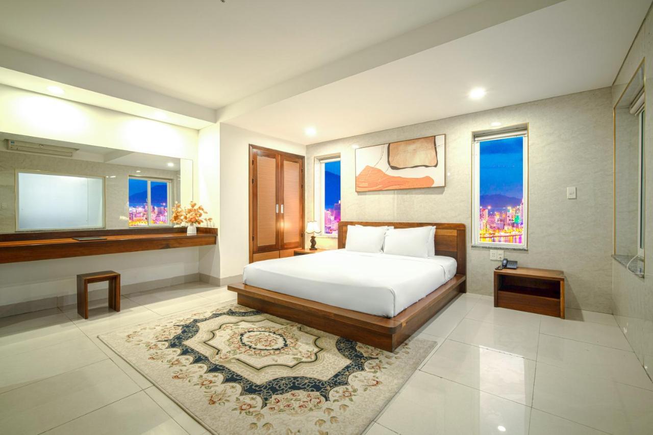 Emerald Boutique Hotel Danang Zewnętrze zdjęcie